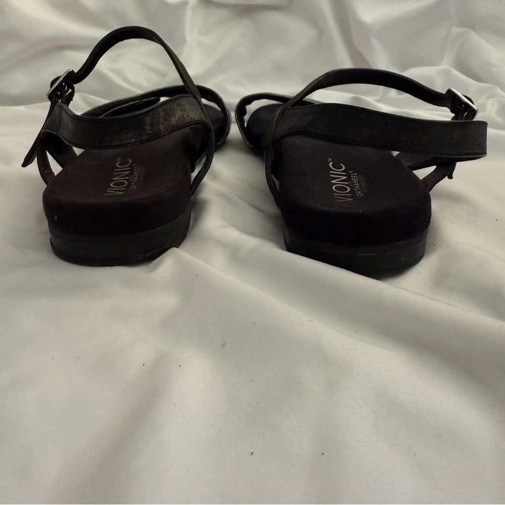 EUC Vionic Sondra Orthaheel Metallic Snake Slingback Sandals - Picture 7 of 7